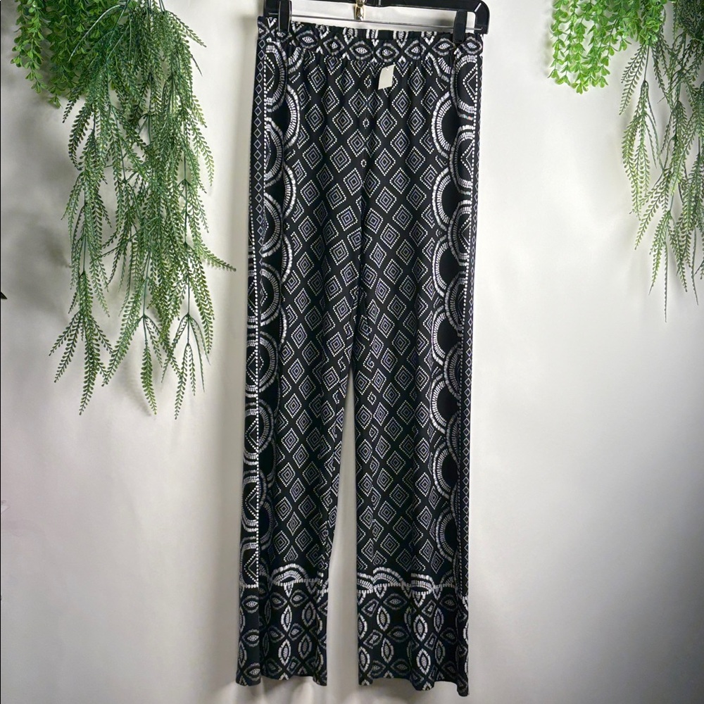 Monteau Black and White Patterned Pants